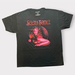 Selena Gomez Graphic T-Shirt Mens XL Black Red Portrait Official‎ Merch Cotton